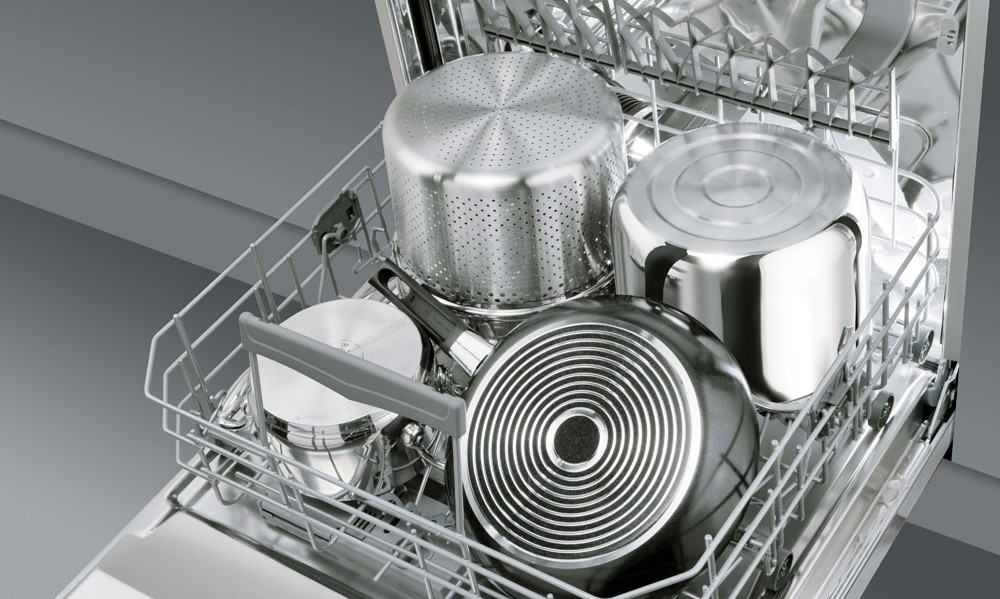 Как сложить посуду в посудомоечную машину фото
